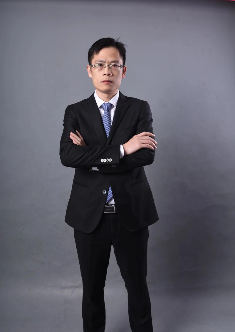 严愚贵 动态图形设计负责人